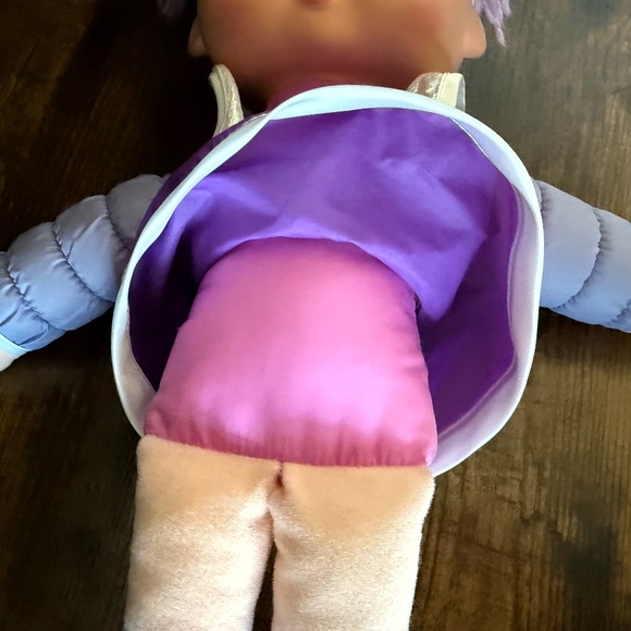 1983 Hallmark Cards, Inc. Rainbow Brite “Shy Violet” Doll - Picture 8 of 13